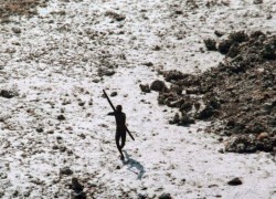 Les Sentinelles : vidéo de la tribu la plus isolée au monde