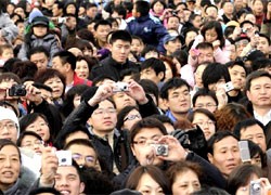 Un milliard de Chinois se partagent 100 noms de famille